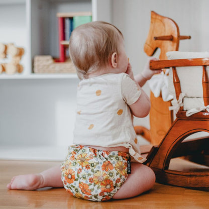 Eco Mini cloth diaper/ tygblöjor on baby