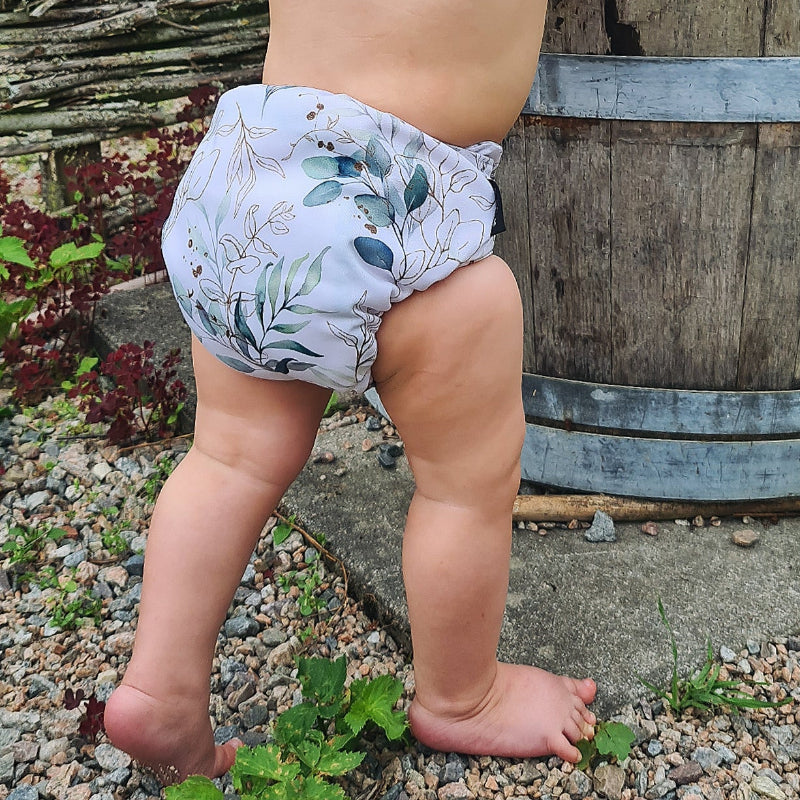 Eco Mini Tygblöjor/ velcro pocket diaper - LEAFY
