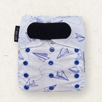 Eco Mini Velcro cloth diaper/ tygblöjor - paper planes print