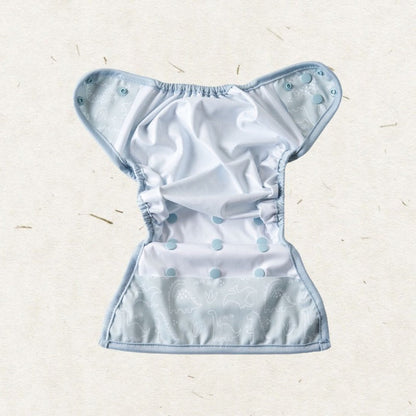 Eco Mini OneSize cloth diaper cover/ PUL skal - inside detailEco Mini OneSize cloth diaper cover/ PUL skal