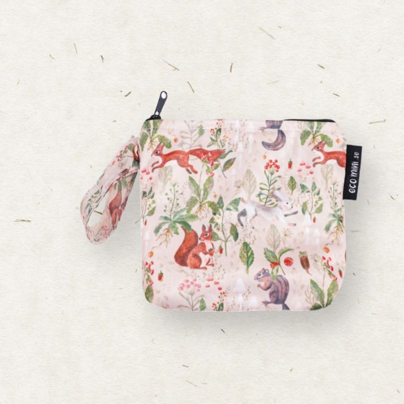 Animal-patterned Eco Mini wet bag on a white background