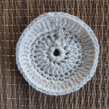 Load image into Gallery viewer, Cream coloured crocheted face scrubby
