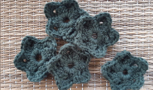 Set of 5 green crocheted face scrubbies